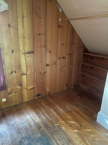 24 Hampden Ave, Burlington MA  01803-4325 exterior