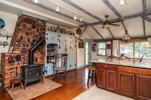 17 Guide Board Rd, Plymouth MA 02360 exterior