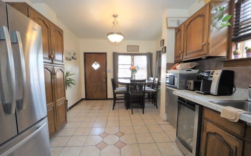 2627 Oak Park Ave, Forest View IL 60402-2534 exterior