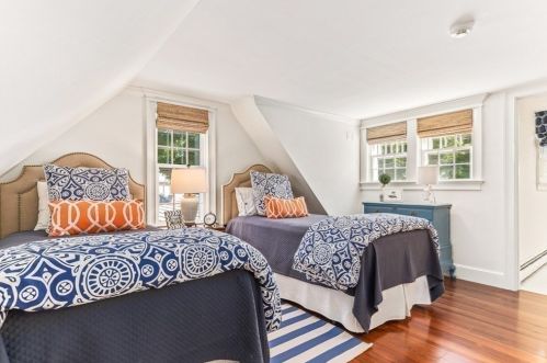 107 Leavitt St, Hingham MA 02043-2973 exterior