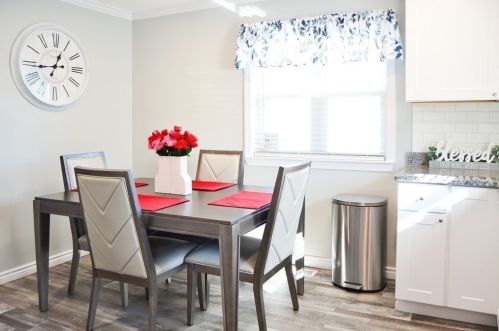 829 Shawmut Ave, New Bedford MA  02746-1315 exterior