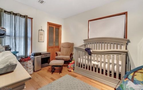 30 Colfax Dr, Skyline Lakes NJ  07456-1205 exterior