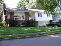 35 Juniper Ln, Newton, MA 02459-2839