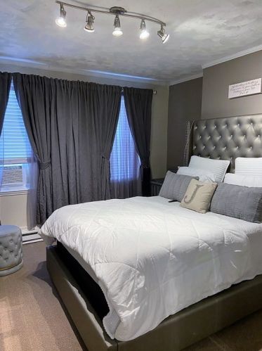 30 Orchard St, Lawrence, MA 01840-1716