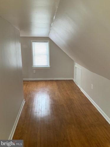 819 Maryland Ave, West Deptford NJ 08096-5330 exterior