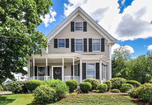 309 Pleasant St, Milton, MA 02186-4741