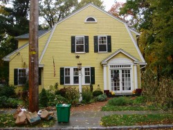36 Pine Crest Rd, Newton, MA 02459-2123