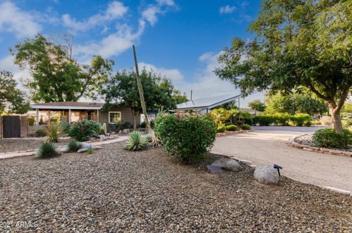 18824 30th St, Phoenix AZ  85050-3412 exterior