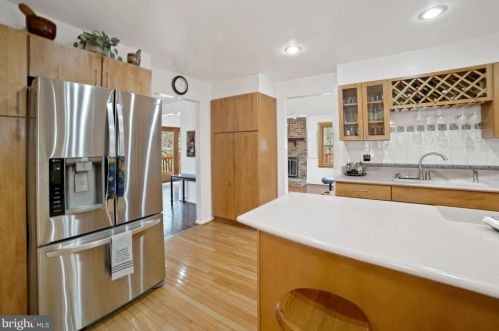 7442 Weather Worn Way, Columbia MD 21046-1434 exterior