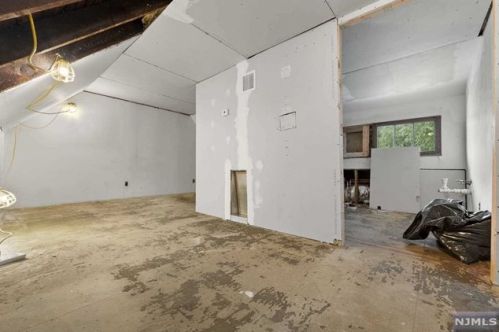 33 Hamilton Ave, Kearny NJ  07032-1804 exterior