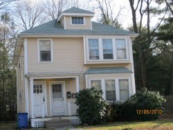 408 Parker St, Newton, MA 02459-2606
