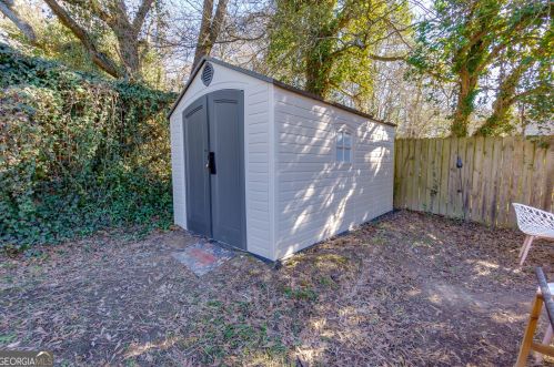 45 Holly Rd, Atlanta GA 30314-2150 exterior