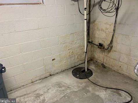 660 Washington Ave, West Deptford NJ 08096-3545 exterior