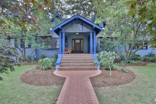 104 Valley Rd, Louisville, KY 40204-1552