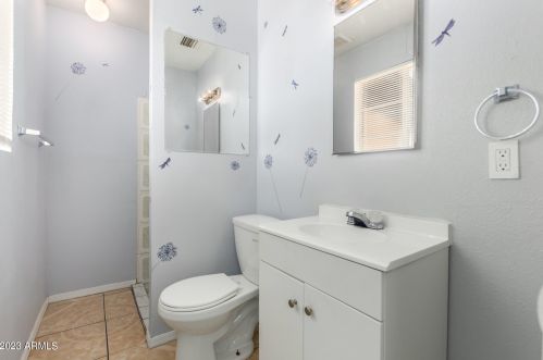 6329 43 Ave, Phoenix AZ 85029-3944 exterior