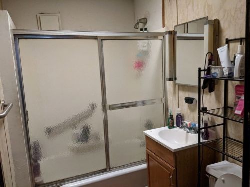 6 Berkeley St, Worcester MA 01605-3034 exterior