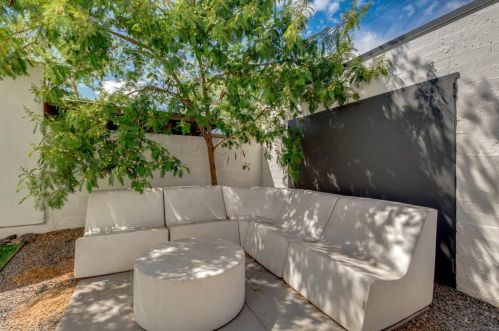 1526 Coronado Rd, Phoenix AZ 85008-3917 exterior