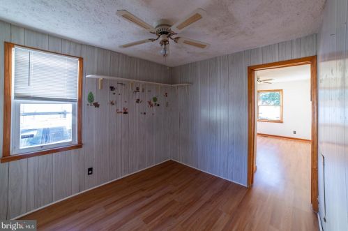 652 Washington Ave, West Deptford NJ 08096-3545 exterior