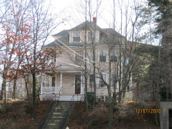 2158 Commonwealth Ave, Newton, MA 02466-1903