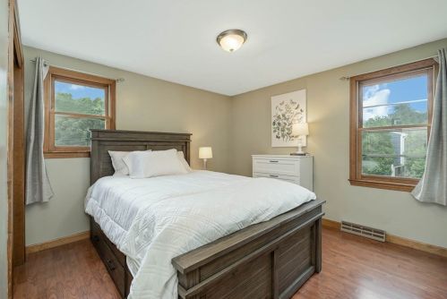 395 King James Blvd, Taunton MA  02780-7703 exterior