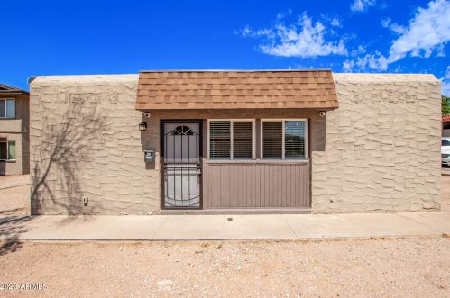 4769 Belleview St, Phoenix AZ  85008-5606 exterior