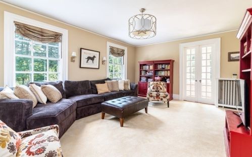 15 Mansion Dr, Topsfield MA 01983-1109 exterior