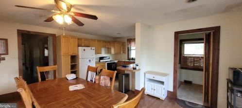 1111 Hessian Ave, West Deptford NJ  08093-1930 exterior