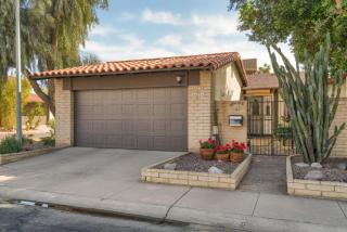 1023 Mission Ln, Phoenix, AZ 85021-3142