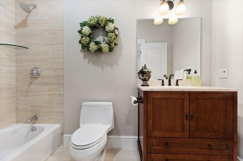 47 Goddard St, Newton MA 02461-1918 exterior