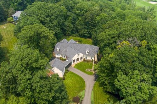 59 Armsby Rd, Sutton MA  01590-2939 exterior