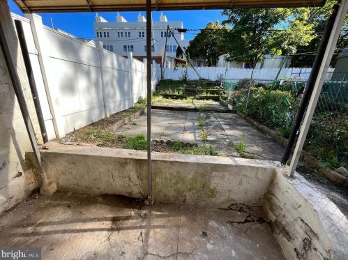 419 Markle St, Philadelphia PA  19128-3606 exterior