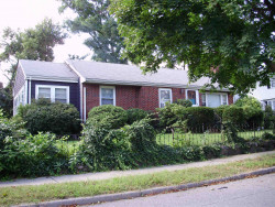 43 Dearborn St, Newton, MA 02465-1533