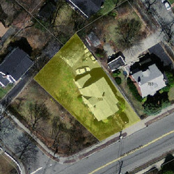 789 Watertown St, Newton MA  02465-2107 aerial view