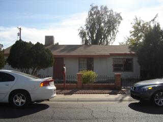 1331 Bowker St, Phoenix, AZ 85040-3253