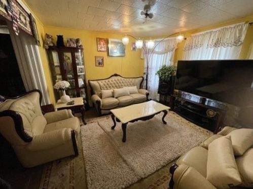 137 Dorchester St, Worcester MA 01610-1905 exterior