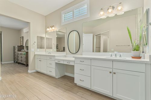 8607 16 Dr, Phoenix AZ 85007-4402 exterior