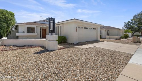 413 Beverly Ln, Phoenix, AZ 85023-3556