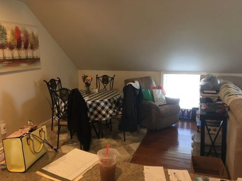 21 Pear St, Fall River MA 02720-5324 exterior