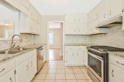 101 Trestle Ct, Stockbridge GA  30281-3057 exterior