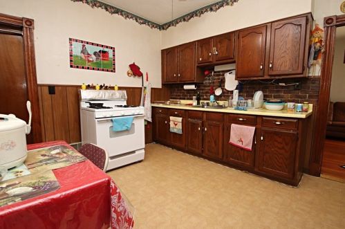 124 Vernal St, Everett MA 02149-2310 exterior