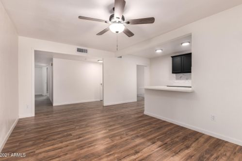 4739 39th Dr, Phoenix AZ  85019-2905 exterior