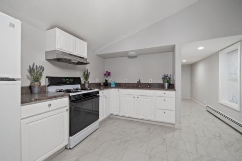 11 Copeland St, Quincy MA 02169-4715 exterior