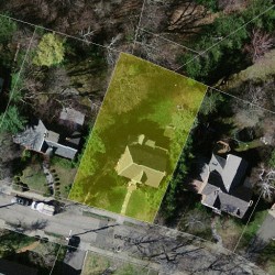 25 Bruce Ln, Newton MA  02458-2615 aerial view