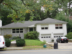 1480 Commonwealth Ave, Newton, MA 02465-2832