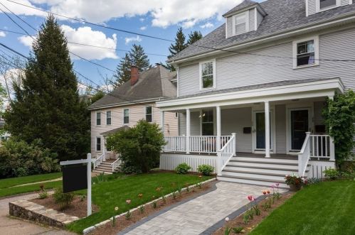 26 Knowles St, Newton MA 02459-2206 exterior