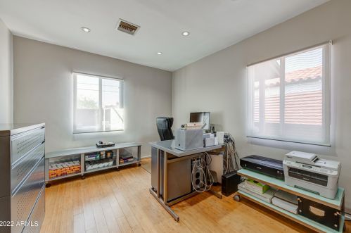 2932 17 Dr, Phoenix AZ 85045-1623 exterior