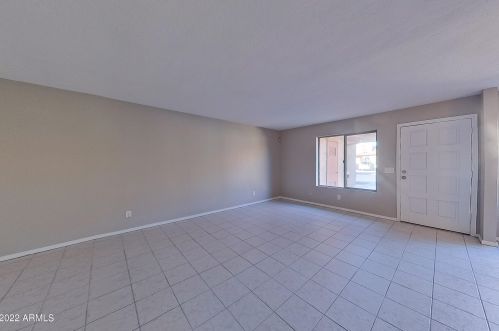 5221 18 Dr, Phoenix AZ 85007-2433 exterior