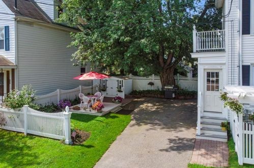 41 Teel St, Arlington MA 02474-5512 exterior