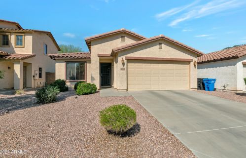 3218 80th Ave, Phoenix, AZ 85043-1471