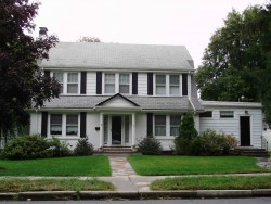 1935 Beacon St, Newton, MA 02468-1461